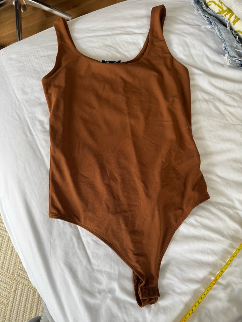 Express Women's Sleeveless Top in Warm Brown